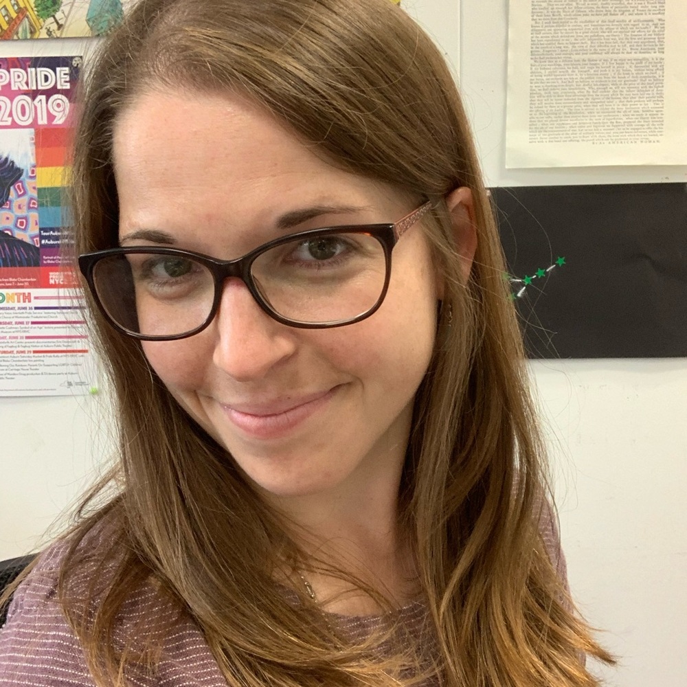 Meet your Posher, Ashley